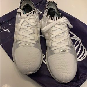 Adidas knit EQT White Boost Size 10 Sneakers